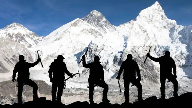 group climbing everest to celebrate mount everest day
